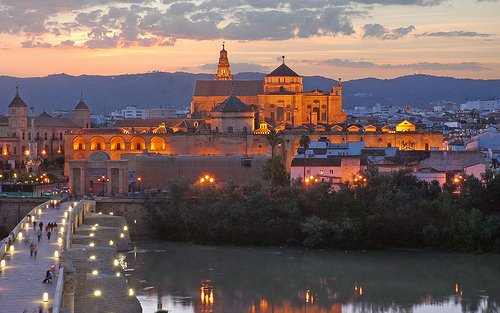Punte Romano and The Mezquita, Córdoba, Andalusia