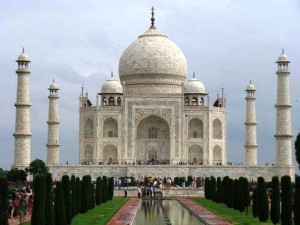 A shot of Taj Mahal in Agra, India