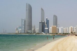 Come Spostarsi ad Abu Dhabi: I Trasporti dall’Aeroporto, Come Muoversi, i Bus da Abu Dhabi per Dubai