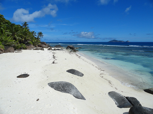 Quando Andare alle Seychelles: Quando Piove, i Mesi Migliori, le Maree, le Alghe, le Temperature. Guida Completa al Clima alle Isole Seychelles