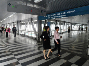 A Photo of Bukit Bintang – KLCC Walkway, Kuala Lumpur