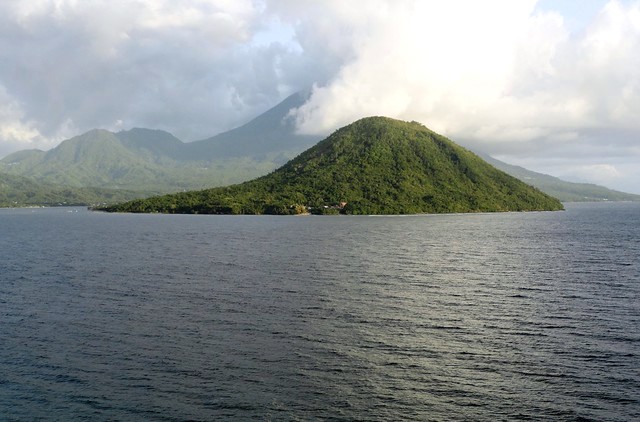 Guida alle Isole Molucche: Ternate e Tidore. Come Arrivare, Dove Alloggiare e Cosa Vedere.