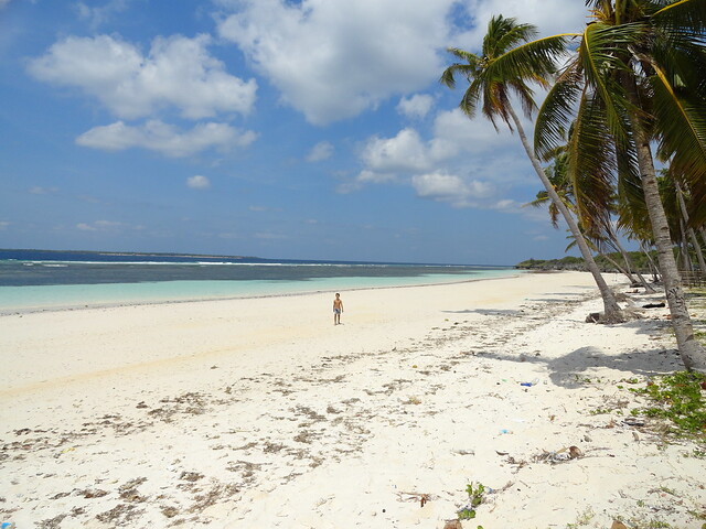 Pantai Bara, South Sulawesi, Indonesia
