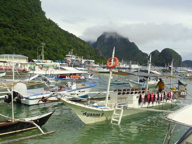 Boat ready for Island Hopping, Main Beach, El Nido, Palawan, Philippines