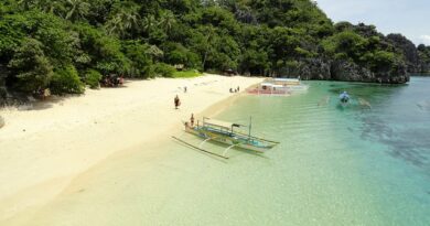 Guida alle Isole e Belle Spiagge della Sconosciuta Caramoan Peninsula nelle Filippine