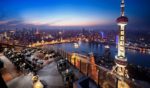 Guida ai Migliori Rooftop Bars e Ristoranti Panoramici di Shanghai