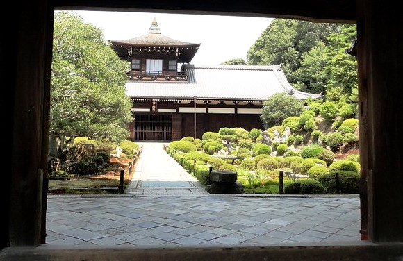 Visiting Tofukuji Temple, Tofukuji, South of Kyoto, Japan