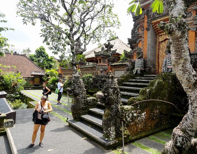 Pura Taman Saraswati Temple, Jalan Raya Ubud, central Ubud, Bali, Indonesia