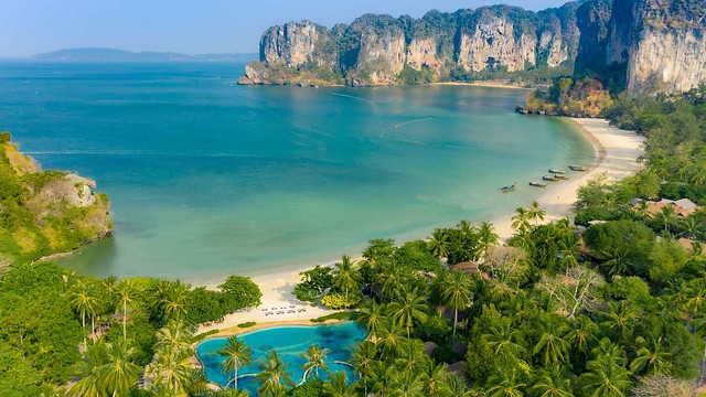Railay West Beach with Rayavadee Resort Pool, Railay Peninsula, Krabi, Thailand