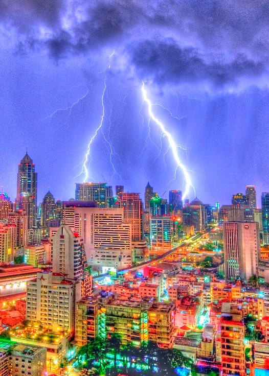 Lightning Bolts on Sukhumvit, Bangkok, Thailand