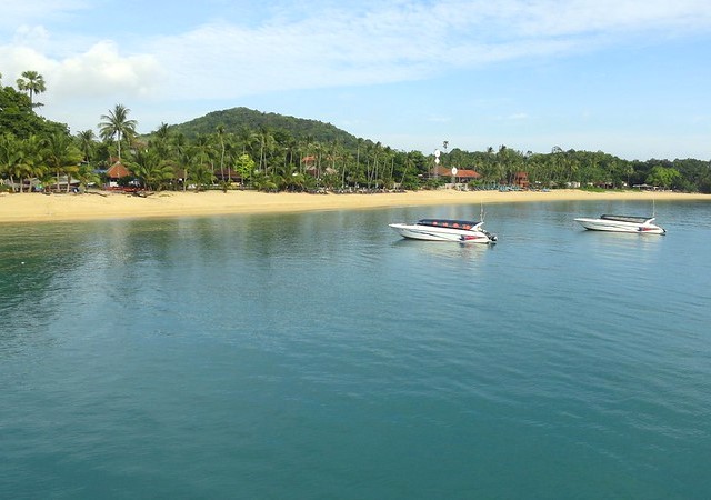 Western End Section of Maenam Beach, North Coast, Koh Samui, Thailand