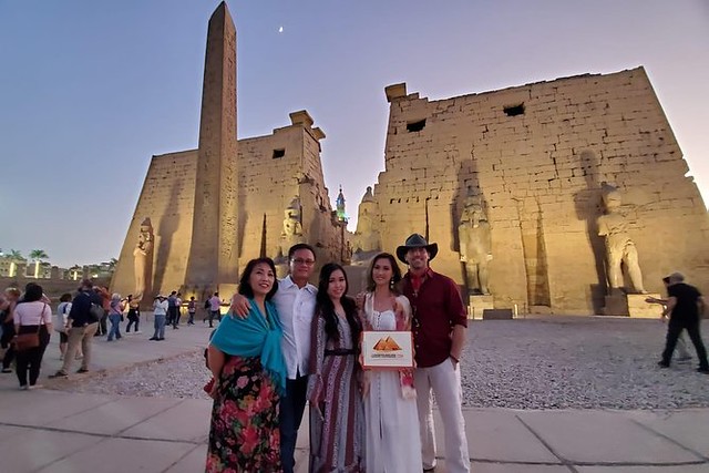 Luxor Tour in 2 Giorni: Escursione ai Templi di Luxor da Hurghada Comprensiva di 1 Notte in Albergo