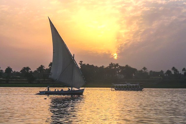 Felucca Sunset Cruise: Private Boat Tour on the Nile from Luxor at Sunset