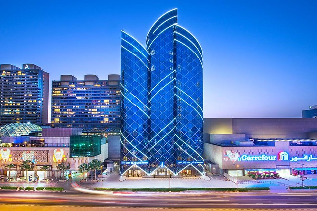 City Seasons Towers Hotel Bur Dubai: Tariffe Basse e Location Perfetta per Spostarsi a Dubai in Metropolitana