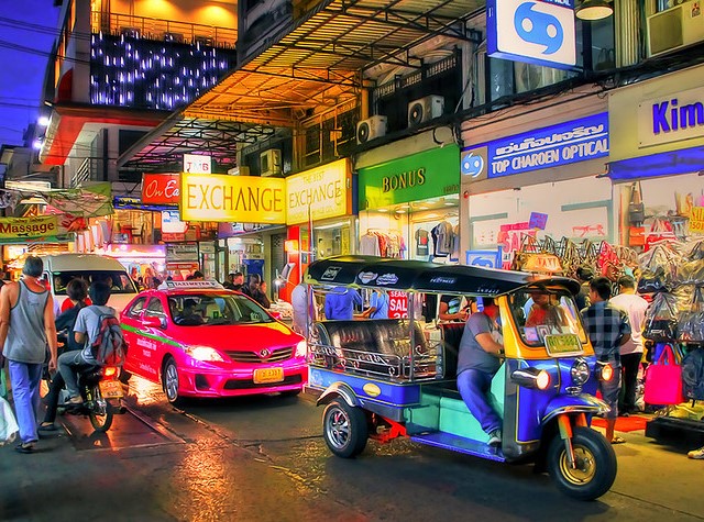 Come Spostarsi a Bangkok: Guida Completa ai Trasporti a Bangkok