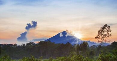 Trekking a Bali: Le Escursioni sui Vulcani Batur e Agung