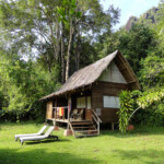 Sono solo 10 i bungalows del Paradiso Village a Pulau Cubadak... Only 10 bungalows, this is Paradiso Village Pulau Cubadak