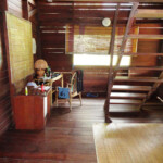 Interno di un bungalow Bungalow living room, Paradiso Village Pulau Cubadak