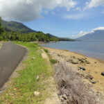 Costa nord di Pulau Tidore tra Soasio e Maftutu North coast of Pulau Tidore between Soasio and Maftutu, The Moluccas, Indonesia