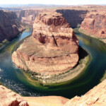 Ed eccolo l’Horseshoe Bend... Houseshoe Bend Lookout on Colorado River near Page in Arizona