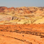 Un posto dall’aspetto quasi marziano The Trail to the Fire Wave in Valley of Fire State Park in Nevada
