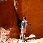 Ci infiliamo anche noi The Way to the Hidden Ruin on Rock Door Mesa West of Monument Valley