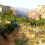 E finalmente la vallata centrale di Zion The first views of Zion Canyon from East Mesa Trail in Zion National Park in Utah