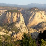 Riprendiamo a camminare, in silenzio... View of Mystery Canyon from East Mesa Trail in Zion National Park in Utah