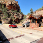 Il famoso Zion - Mt Carmel Tunnel Zion Mt Carmel Tunnel on Utah 9 in Zion National Park in Utah