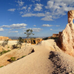 Nella parte alta del Queens Garden Trail Bryce Canyon National Park Amphitheather Traverse Near The End of Queens Garden Trail