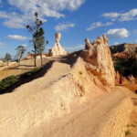 I sentieri a Bryce sono magnifici Queens Garden Trail near Sunrise Point in Bryce Canyon National Park in Utah