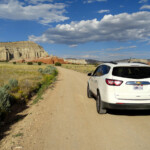 La strada di accesso a Shakespeare Arch/Sentinel Trail Road to Shakespeare Arch and Sentinel Trail Trailhead in Kodachrome Basin State Park in Utah USA