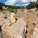 La cascata vista dall’alto The small fall of Willis Creek Canyon near the Trailhead