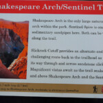 Tutto è straordinariamente ben segnalato... Trail description at Shakespeare Arch and Sentinel Trail Trailhead in Kodachrome Basin State Park in Utah USA