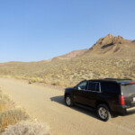 Ci avviciniamo al White Pass Approaching White Pass on Titus Canyon Road in Death Valley National Park California