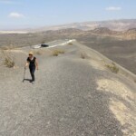 Iniziamo la passeggiata Ubehebe Crater Trailhead Death Valley National Park California USA