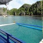 La nostra prima meta è la Small Lagoon a Miniloc Sailing to Miniloc Island in Bacuit Bay, Palawan, Philippines
