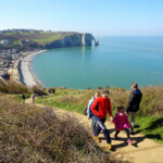 Étretat, sentiero per la Falaise d’Amont Etretat Trail to Falaise Amont, Normandie, France