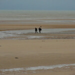 Juno Beach: ancora oggi si ritrovano ordigni lungo la spiaggia... Juno Beach, Normandy, France